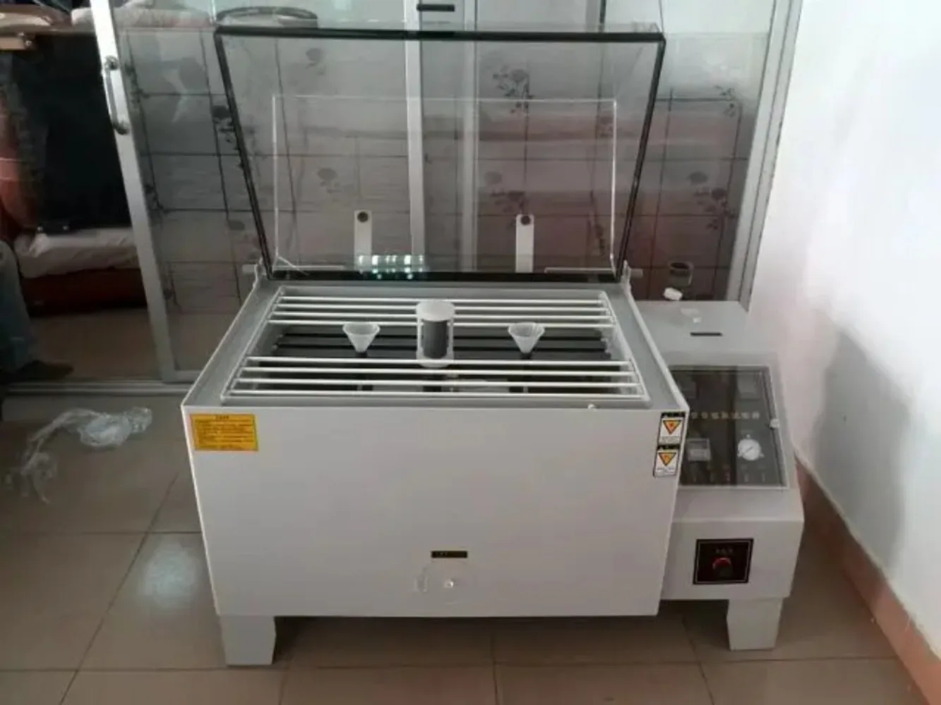 

Оборудование для испытаний на соляной туман 2025, Камера для испытаний на соляной туман, Тестер