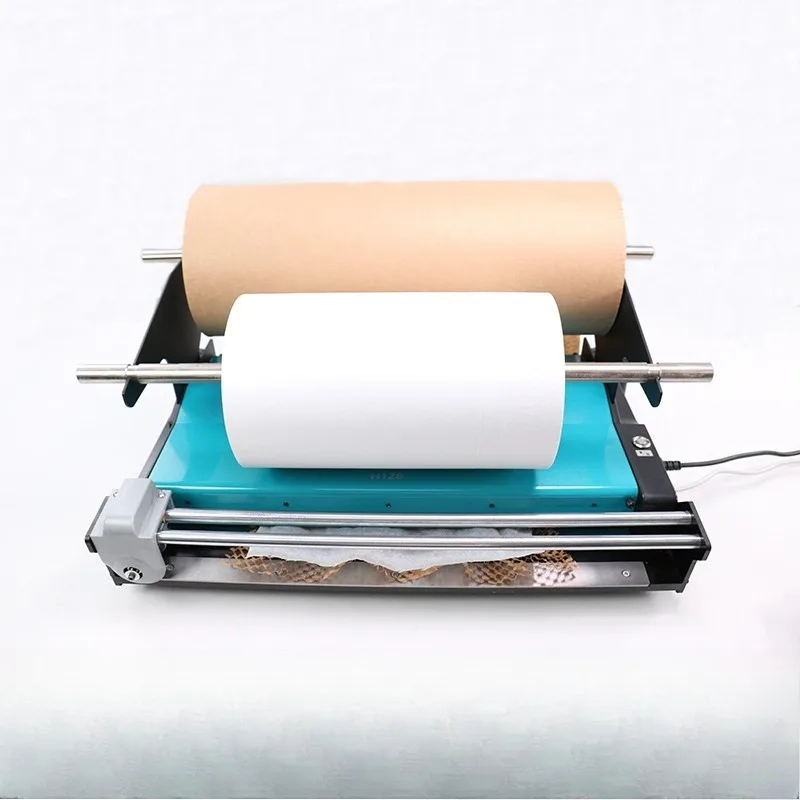 Honeycomb stretching and spreading paper feeder, paper dispenser, automatic honeycomb paper stretching machine