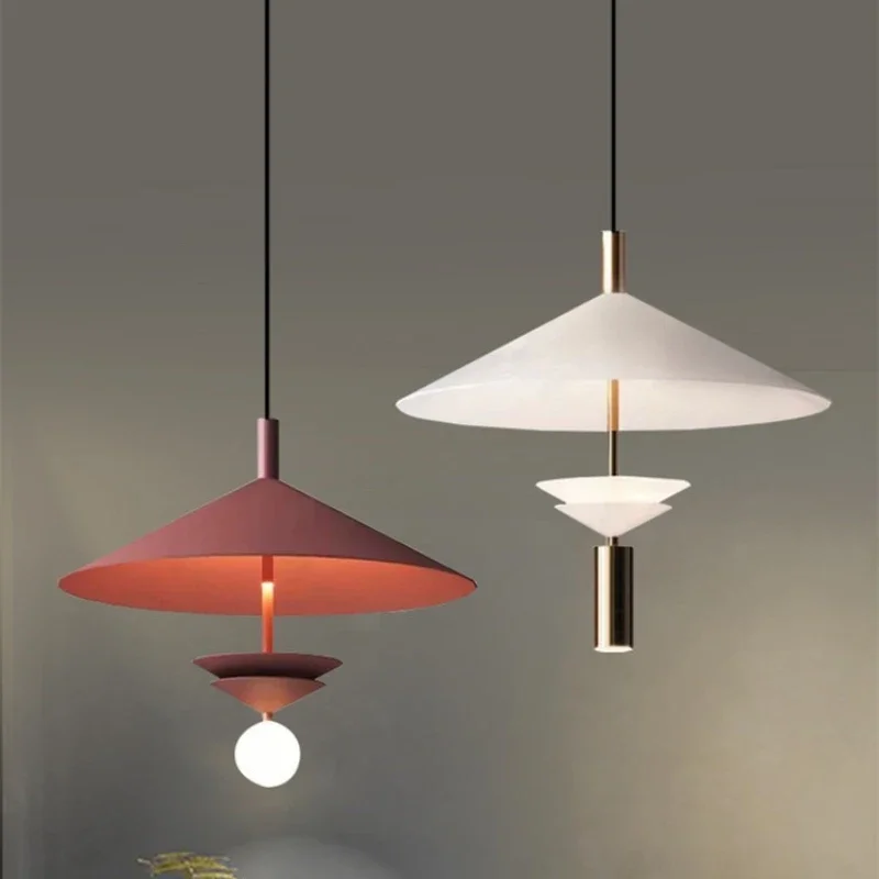 Modern Minimalist LED Kitchen Island Decor Creative Red UFO Combination Chandeliers Dining Table Lighting Pendant Lamps