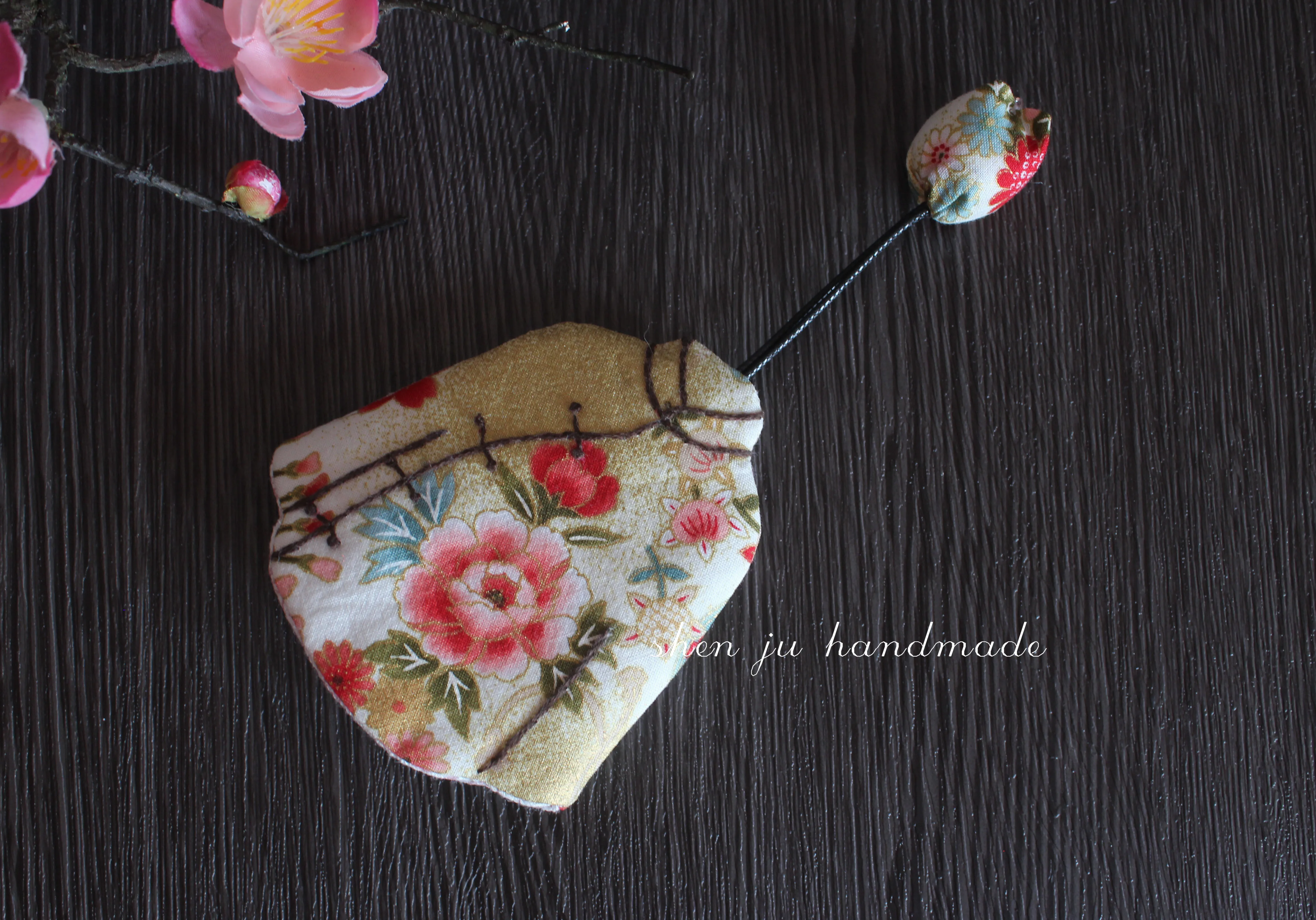 

7design set Embroidered patch retro Tang suit cheongsam handmade bookmark key case Embroidery Tool acrylic Sashiko Template