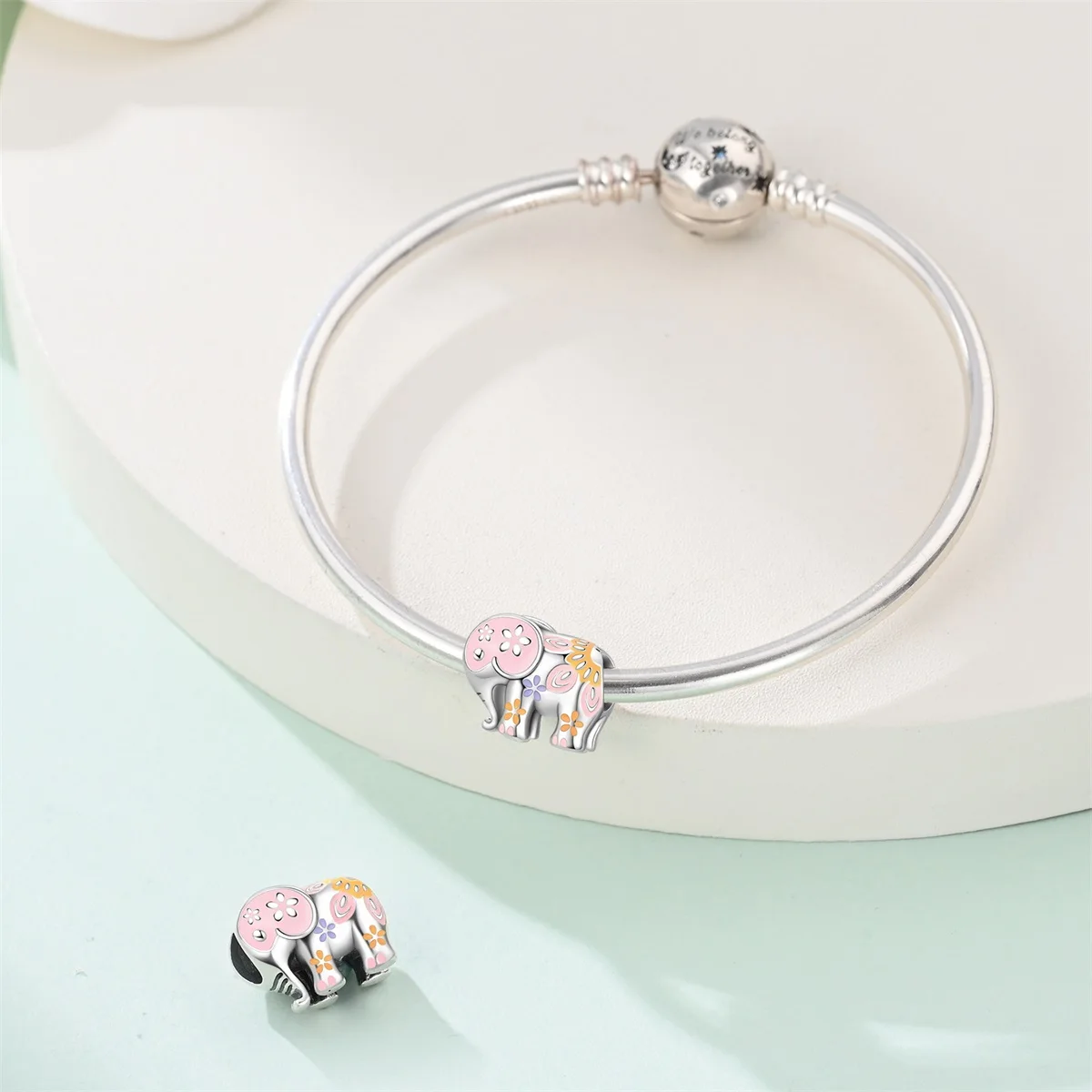 سحر الأصلي 925 الفضة مطلي الكرتون الطفل الفيل الخرز الحيوان الخرز صالح سوار Diy بها بنفسك غرامة هدية النساء مجوهرات حساسة أ
