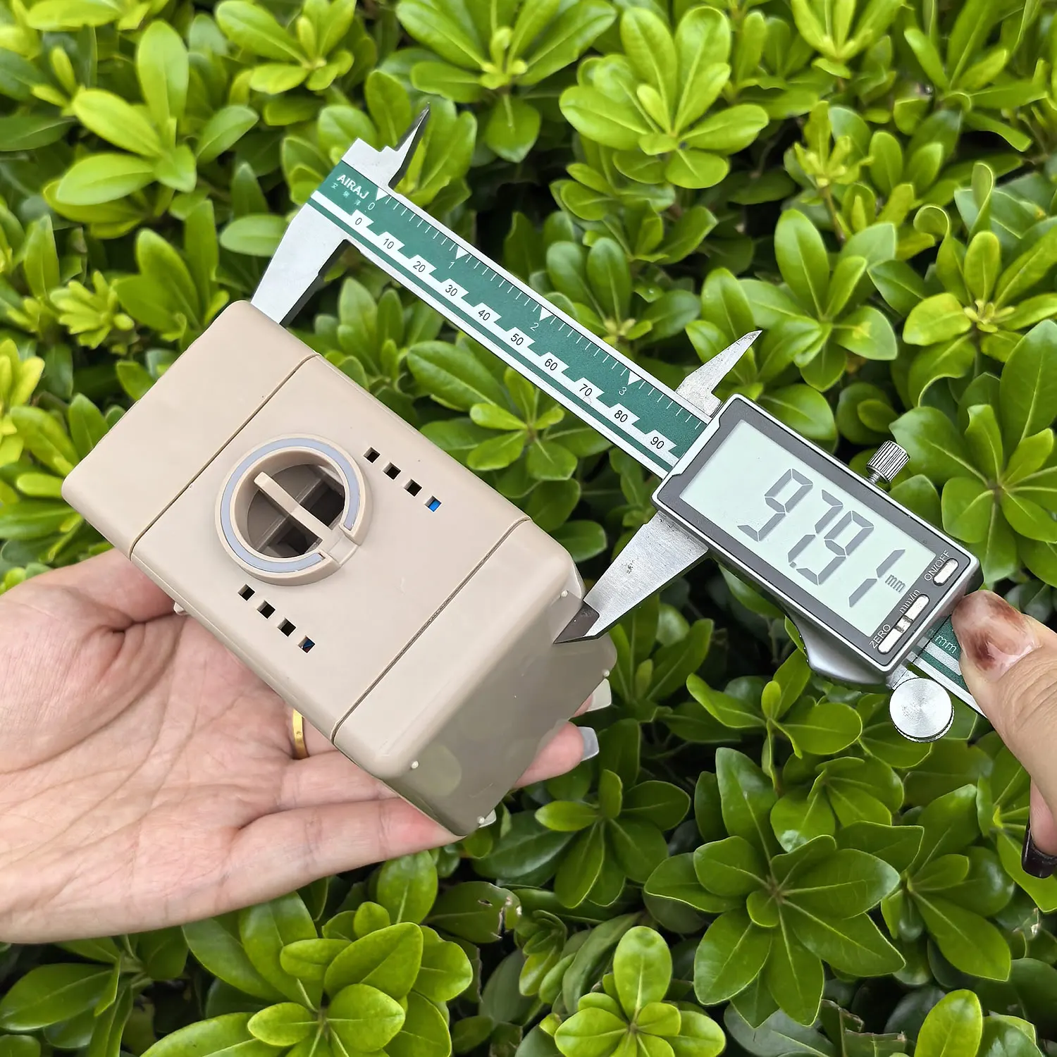 Portable Mini Electric Air Inflator Pump, Inflate & Deflate, Camping Light, Mosquito Repellent for Outdoor Camping Pump
