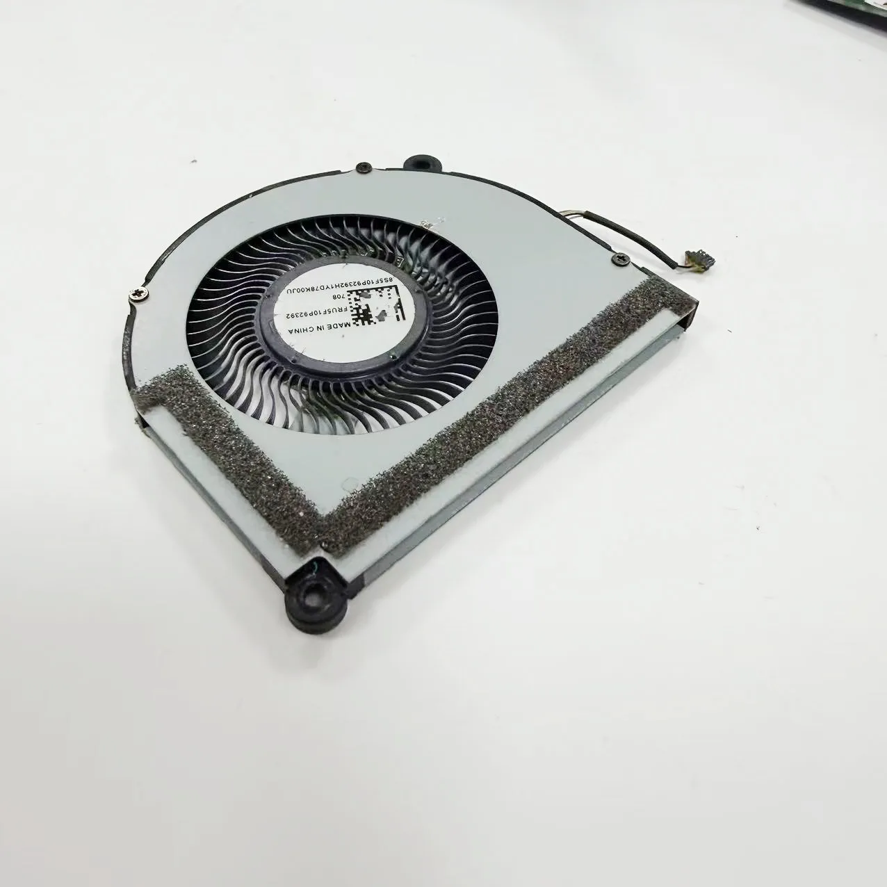 Original CPU COOLING FAN For Lenovo MIIX 520-121KB MIIX 520