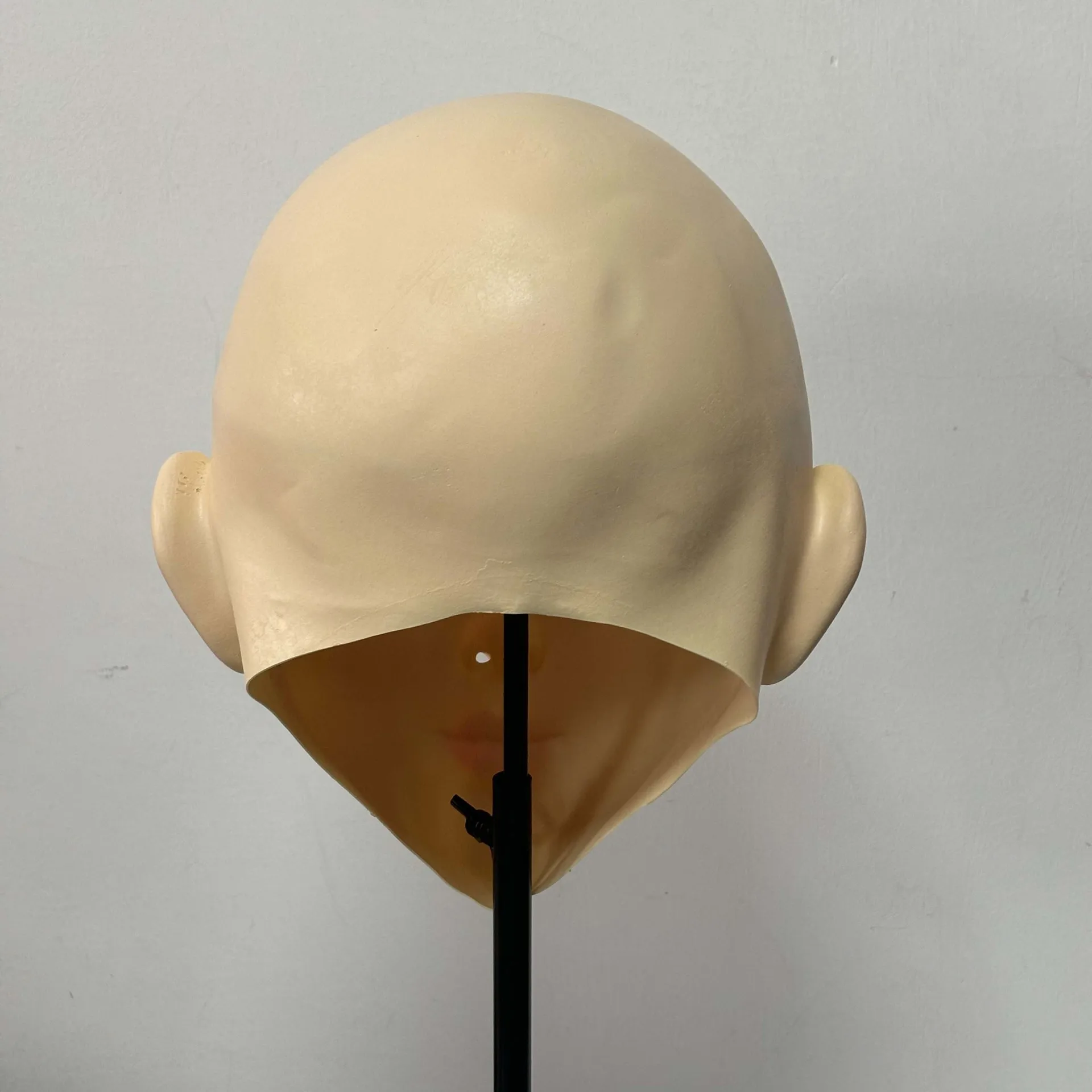 Realistische Frauenmaske mit Make-up, Latex-Halloween-Maske für Cosplay, Kostümparty, Scherz – Detail 2