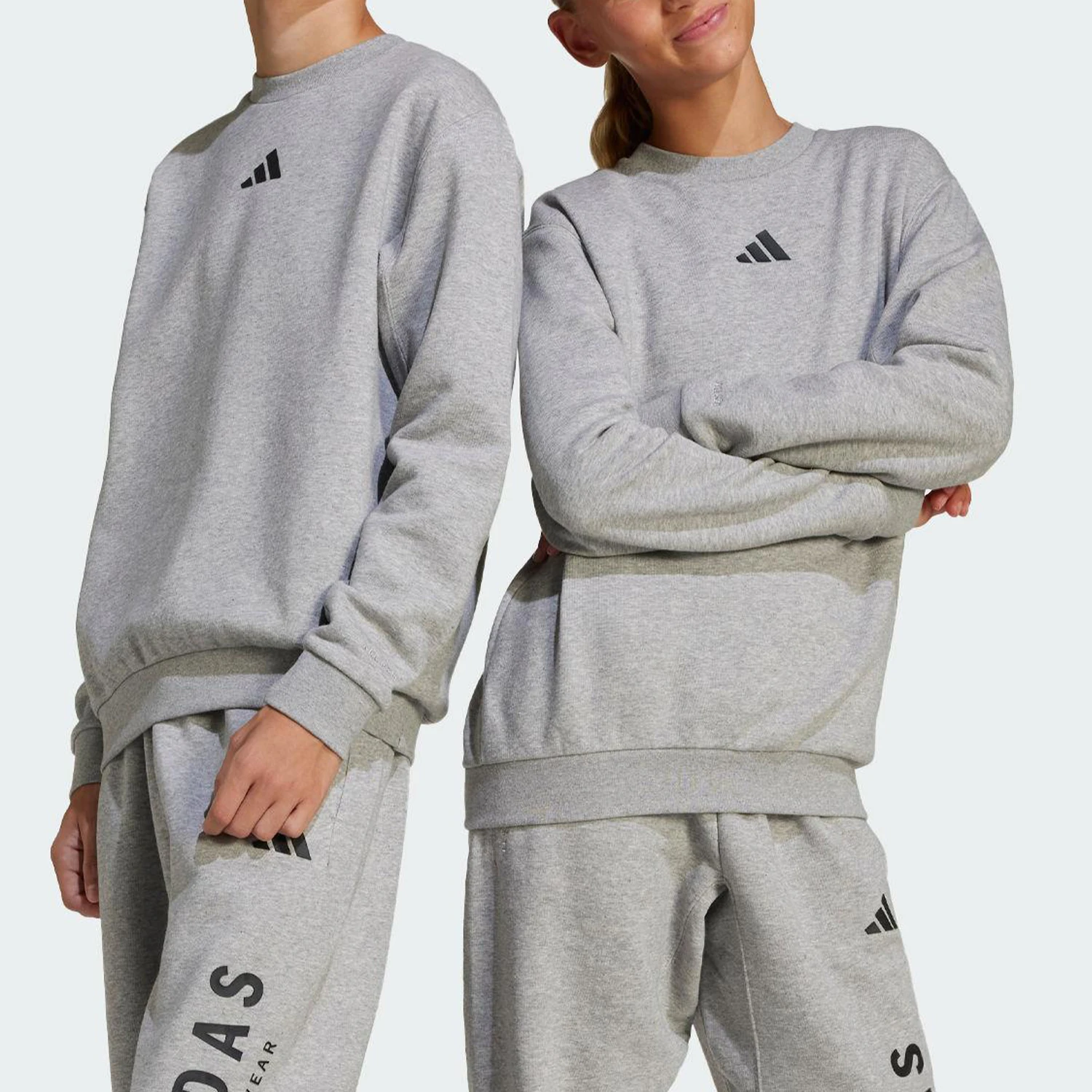 

Оригинальная толстовка Adidas J ALLSZN GFX SW с длинными рукавами и круглым вырезом JC7642 для детей