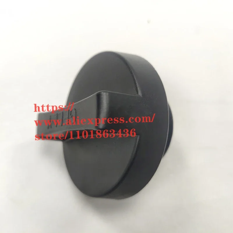 Engine Oil Cap for Geely EC8/Geely Emgrand X7 FL/GX7/Emgrand X7 1.5/1.8/2.0/2.4 OEM:1136000056(not fit mitsubishi engine)