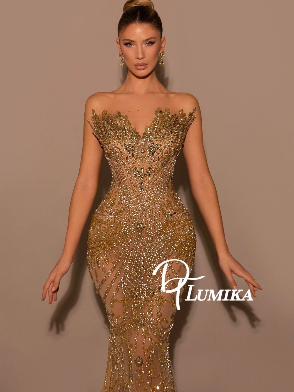 

Hand Sewn Golden Beads Crystals Evening Dress Opulent Mermaid Customized Shiny Formal Prom Gown Sleeveless Galas Beautiful Wear
