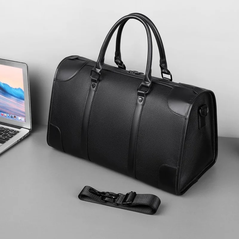 Large Capacity Travel Bag, Made Of PU Leather Material, Designed As A Single, Multifunctional Travel Bag