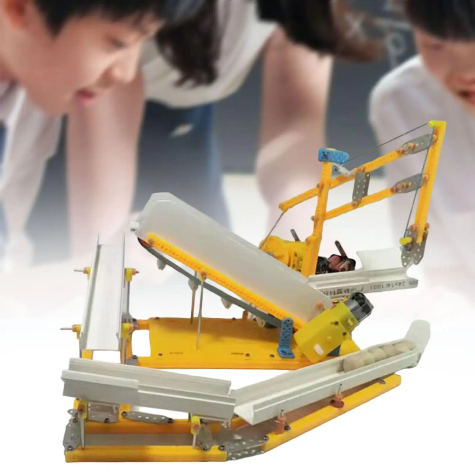 

DIY Assembly Line Conveyor Belt Circular Conveying Line for Classroom Teens