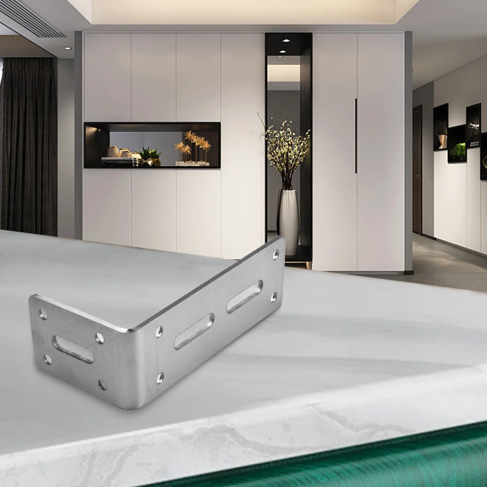 مثبتات زاوية قوس فضي سهل التركيب زاوية قائمة 90 درجة لتعزيز وصلات الأجهزة المفاصل