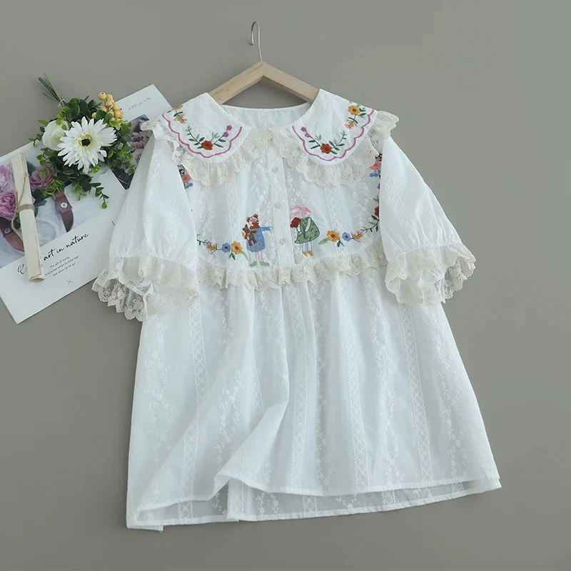 Japanese Style Mori Girl Lace Floral Embroidery Patchwork Blouse Women Kawaii Cute Peter Pan Collar Short Sleeve Shirt Tops