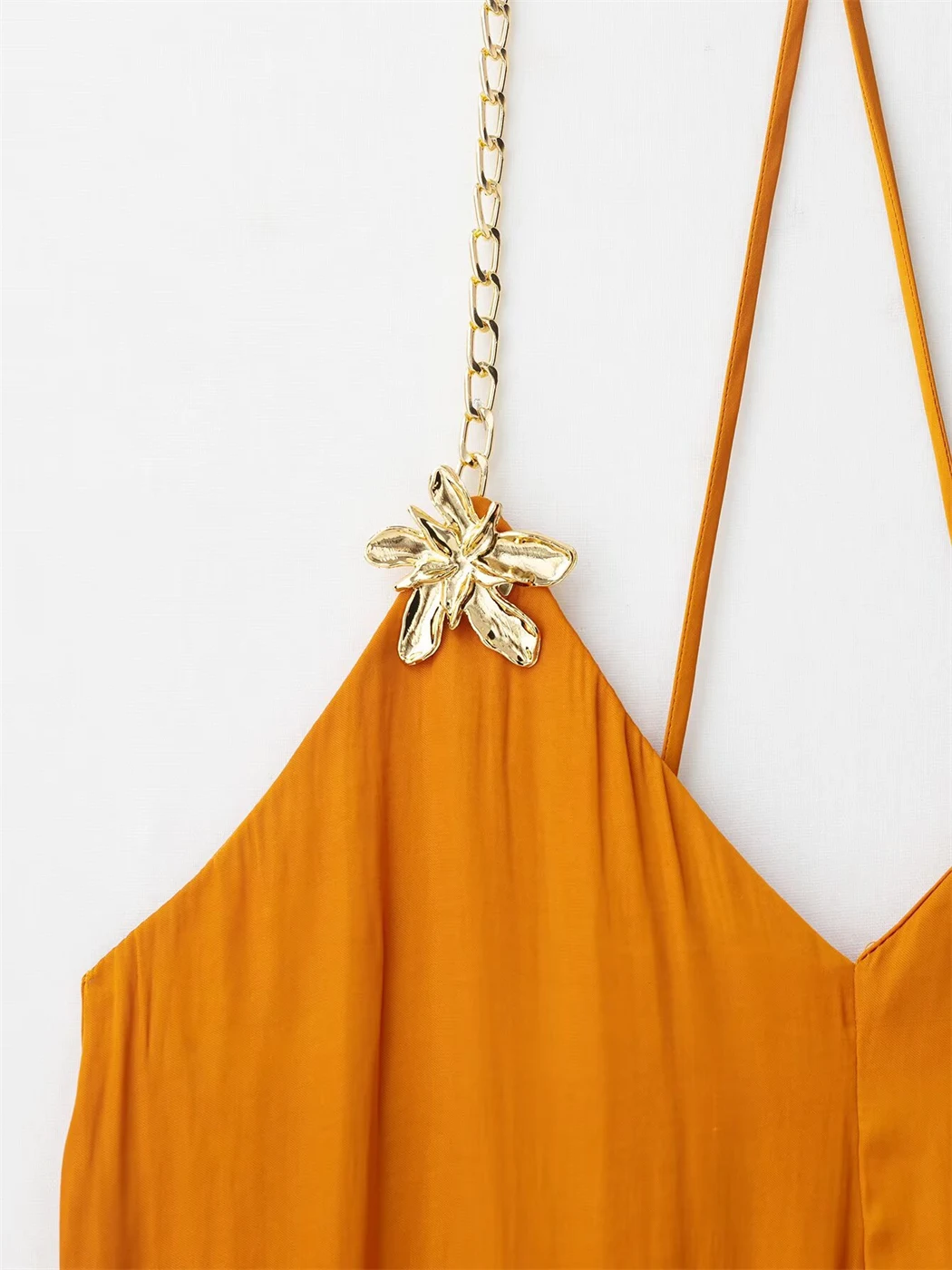 2025年レディースドレス レディース新作 レディースアクセサリー サテン風ミストレストードレス