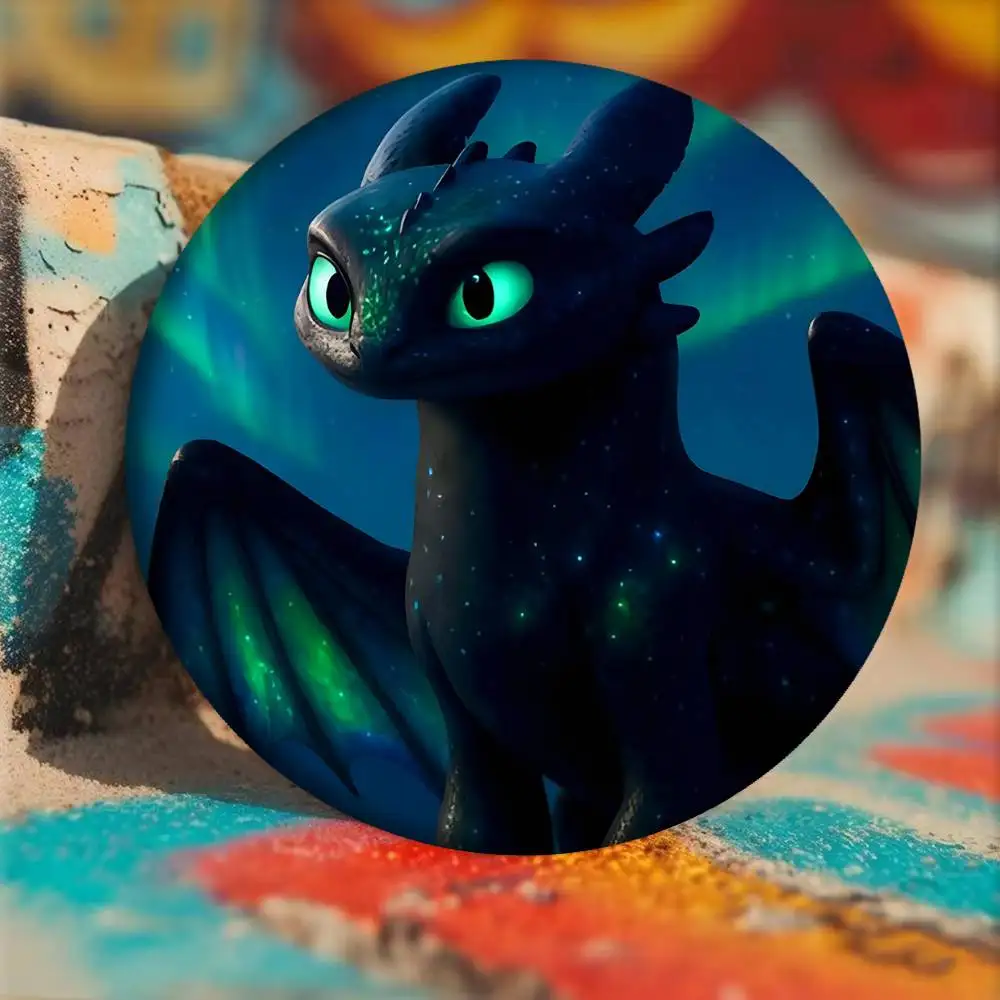 فيلم ساخن أنيمي كيفية التدريب الخاص بك D-Dragon مانغا شارات مستديرة الكرتون بروش الملابس ظهره اكسسوارات Lapelnd Laserh