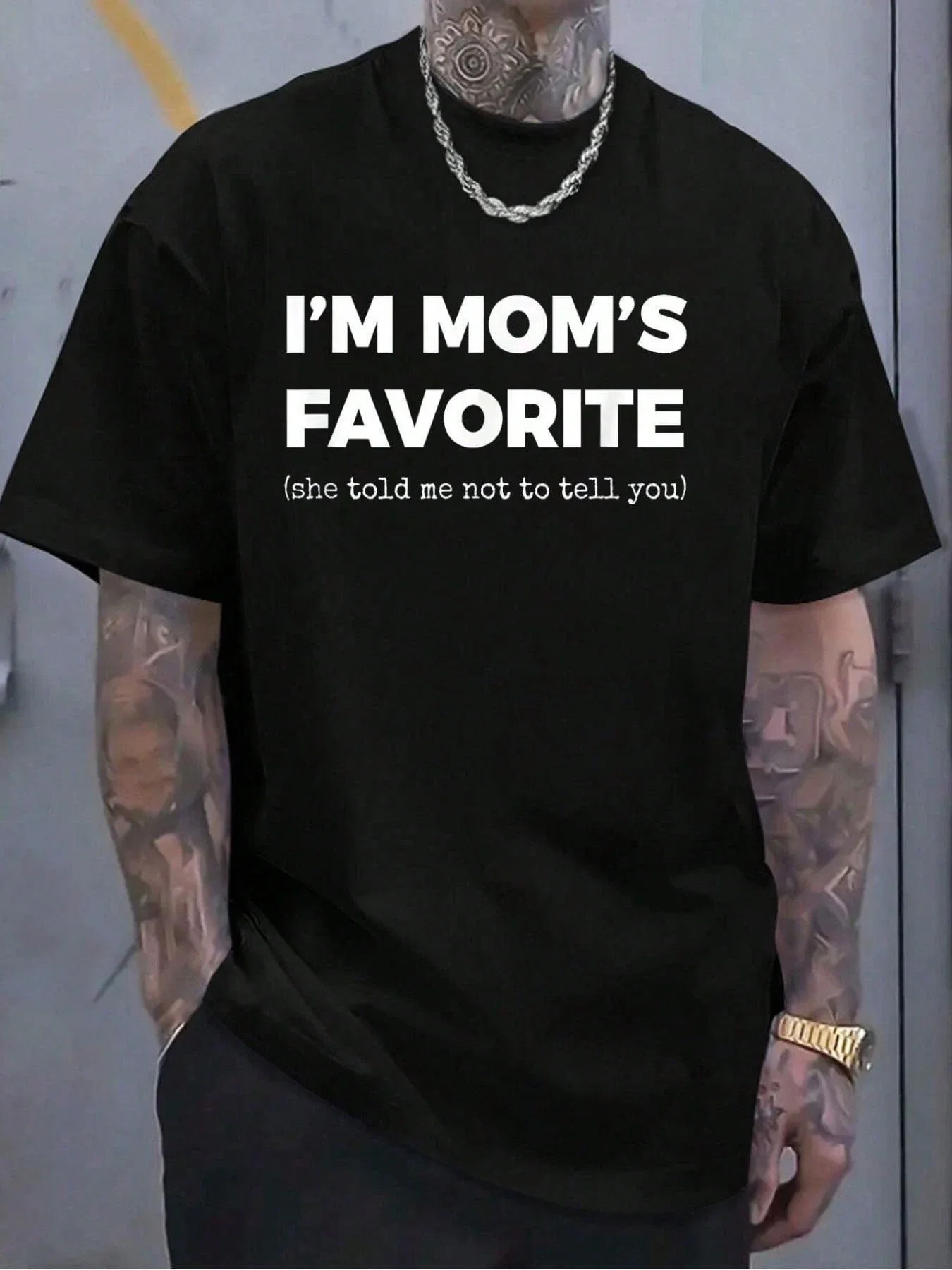 100% Cotton Funny Moms Favorite Son Daughter I'm Mom's Favorite T-Shirt Women's Men's Graphic Tee Casual Tops Gift For Mom Dad