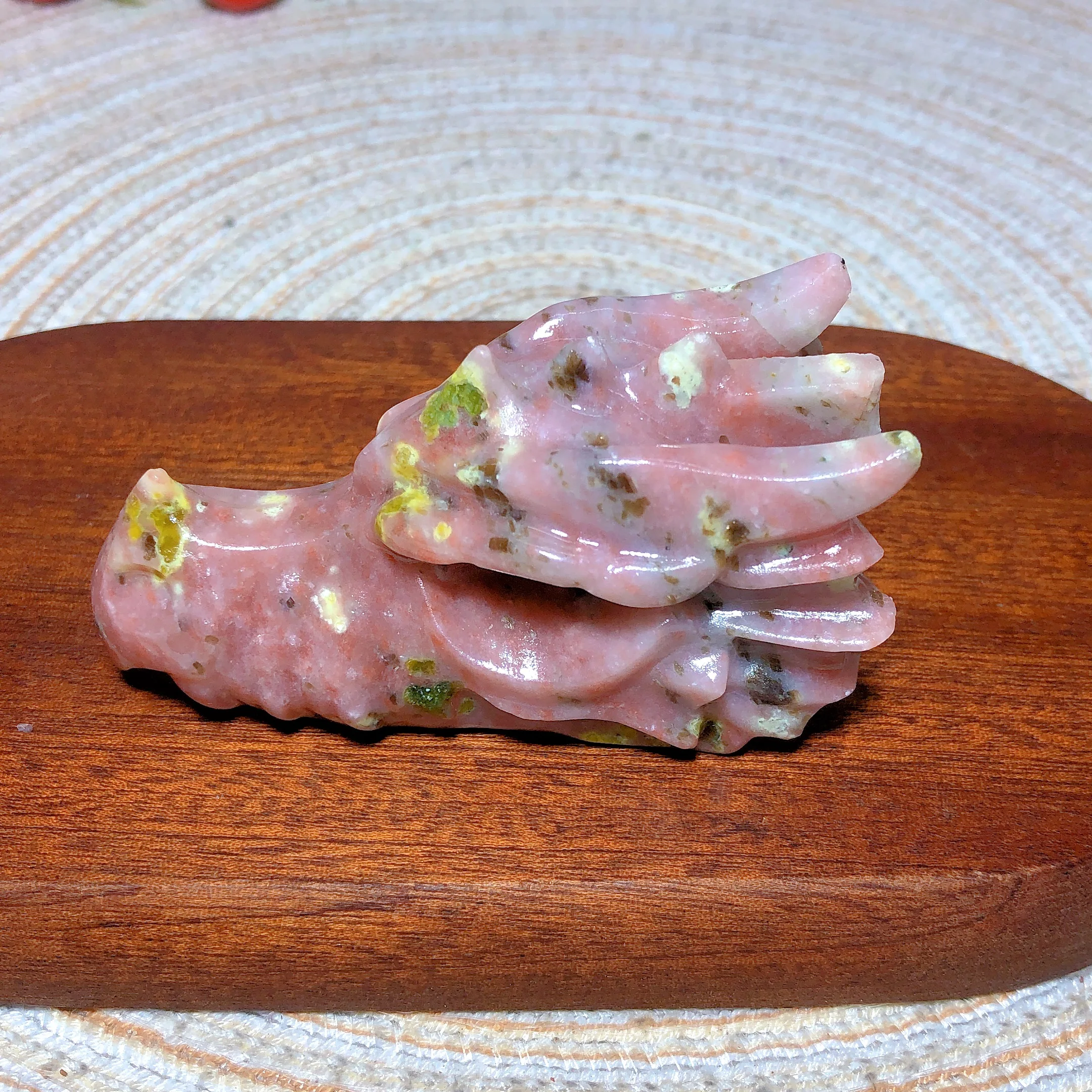 

Natural Crystals Pink Green Tourmaline Dragon Skull Carving Sculpture Gemstones Mineral Energy Figurine Home Decorations Gift