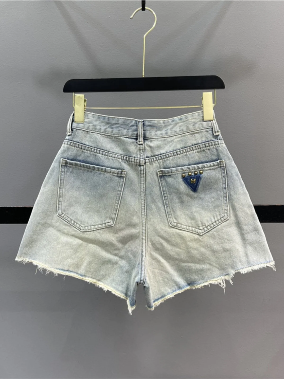 Chic Rivet Ripped Denim Shorts Lace Hem Patchwork High Waisted A Line Wide Leg Short Jeans Vintage Slit Side Korean Style Women