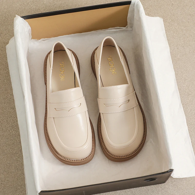 Buty do chodzenia na cztery pory roku, sneakersy do biegania, wodoodporne buty trekkingowe, buty podróżne, botki, antypoślizgowe buty codzienne, buty barefoot.