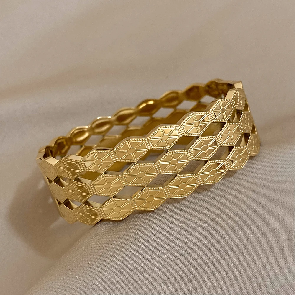 

Vintage Geometry Pattern Stainless Steel Bracelets Bangles for Women Cuff Wristband Wide Bracelets Stackable Jewelry Gifts