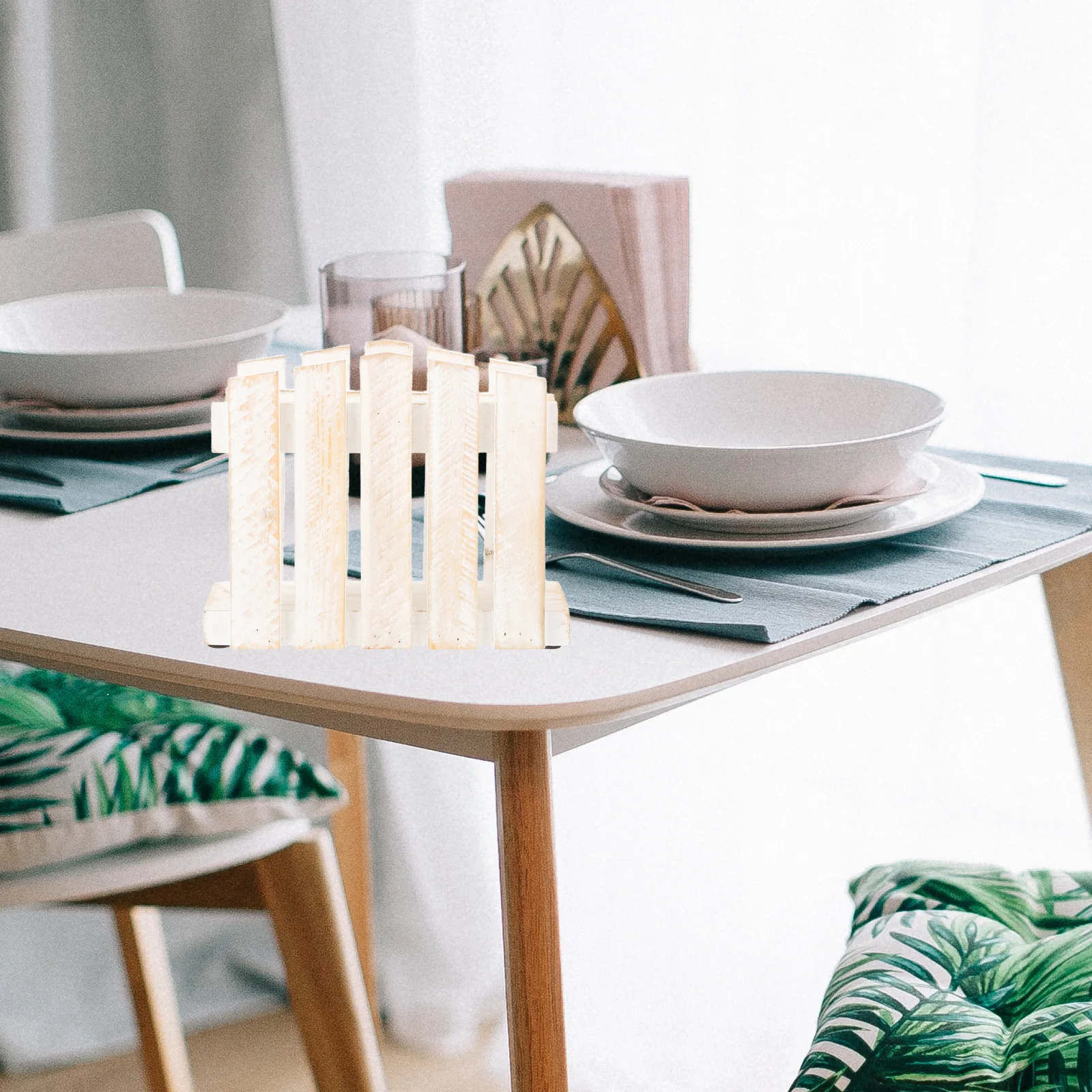 

Wooden Napkin Vintage Fence White Aged Kitchen Table Paper Towel Dispenser Farmhouse Decorative Napkin Holder Decor Storage Box