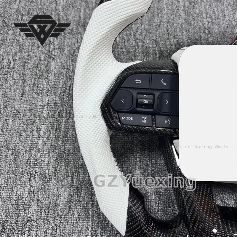 High Quality Carbon Fiber and White Perforated Leather Steering Wheel Suitable for Toyota LAND CRUISER LC200 LC300 Corolla Camry