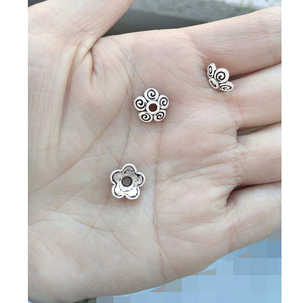 النتائج مجوهرات الفضة نهاية حبة قبعات ل الخرز 100 قطعة DIY شرابات المعلقات زهرة معدنية مخصصة تعليق أجزاء بالجملة #3