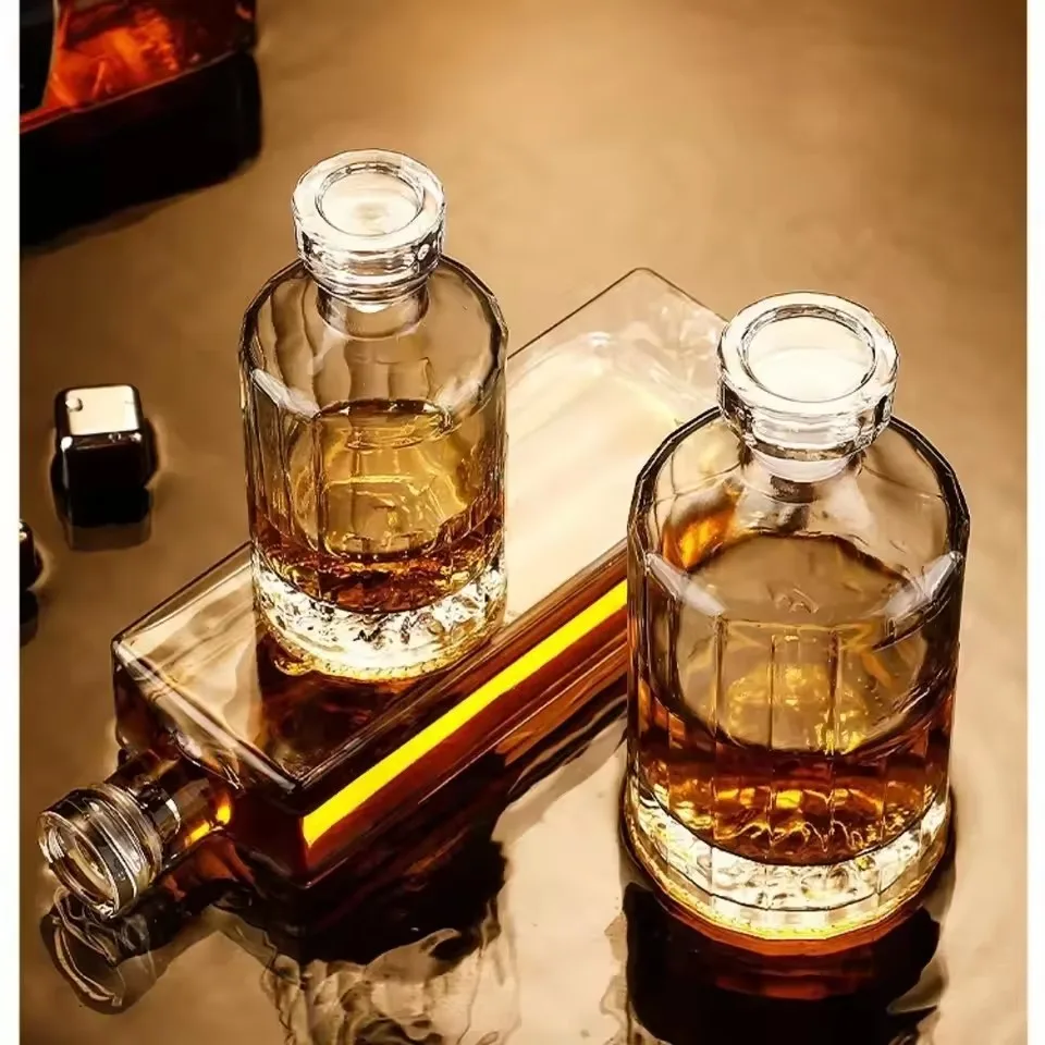 200ml/550ml Cold Extract Glass Bottle Vodka Bottle Whiskey Wine Whisky Fruit Wine Green Plum Wine Hip Flasks Coffee Bottle view 5
