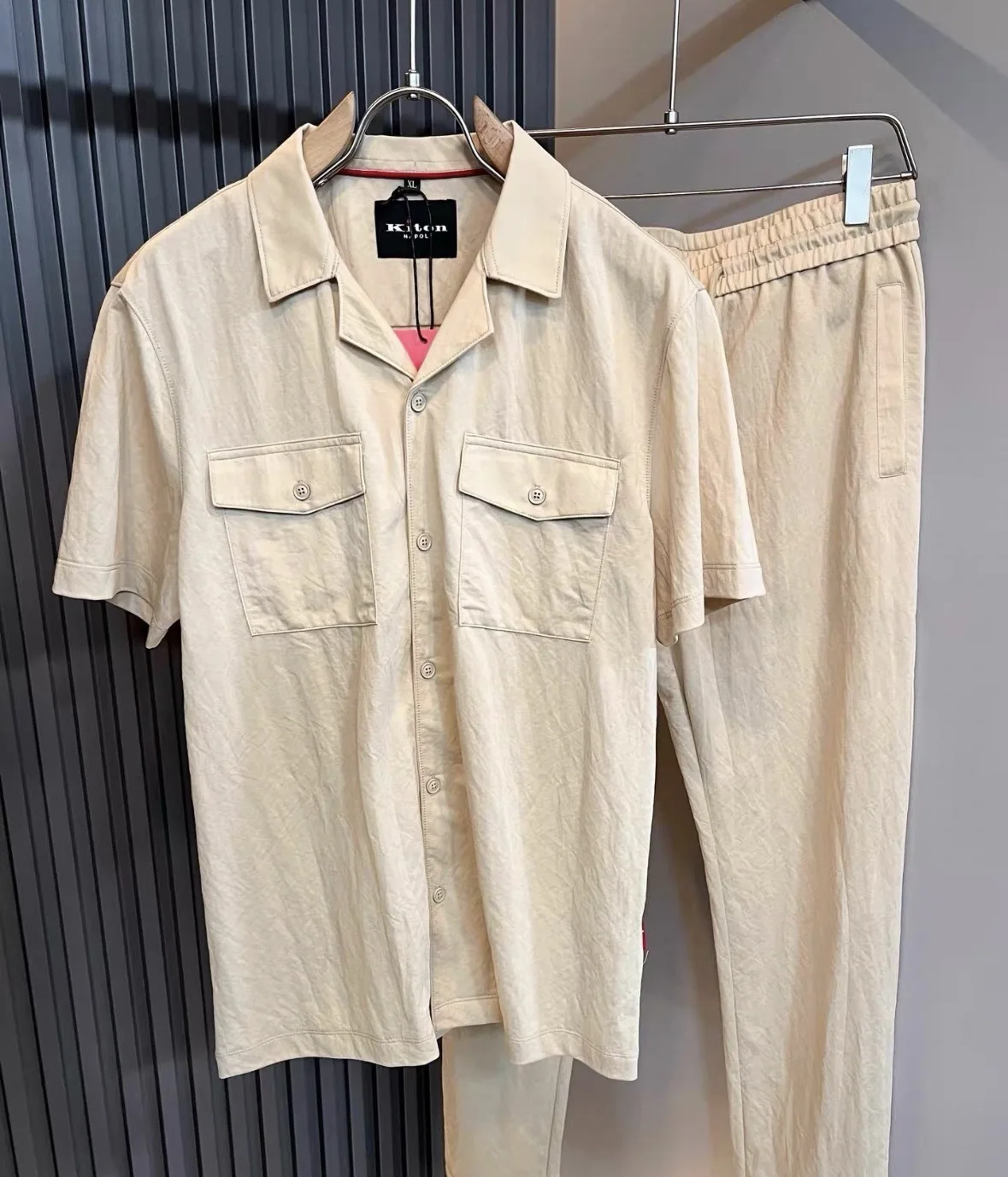 

Kiton 25ss Cotton and Linen Men's Casual Shirt Set
