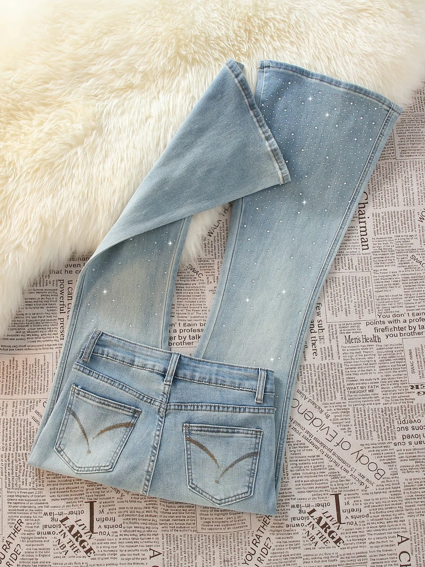 

High Waist Slim Fit Micro Flared Denim Jeans Women's Spring 2026 New Style Bootcut Ankle Length Diamond Embellished Jeans