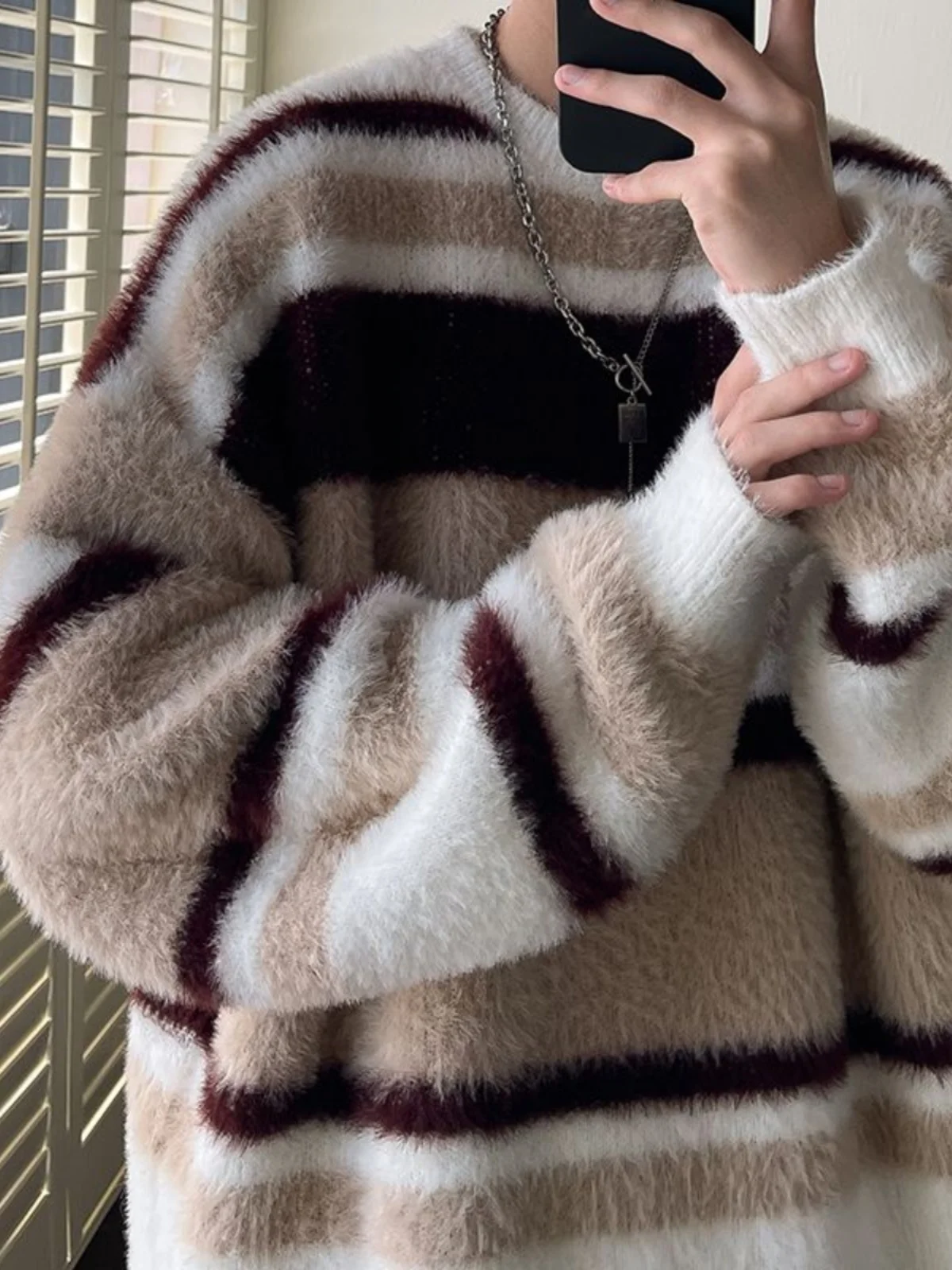 

Мужской вязаный свитер оверсайз из мягкой шерсти в полоску с круглым вырезом, теплый, с длинными рукавами, модный, в городском стиле