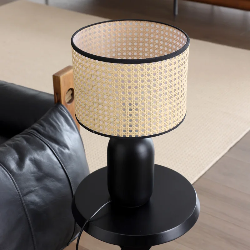 Japanese Style Wabi Sabi Style Rattan Table Lamps Black Rattan Lamp Nordic Retro Living Room Decor Bedroom Bedside Table Lights