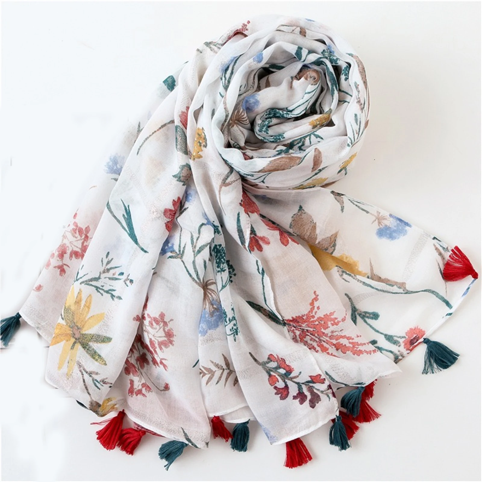 

180 * 85cm Bandanna Muslim headscarf popular print beach towel outdoor cotton and linen scarf the four seasons warm tassel shawl