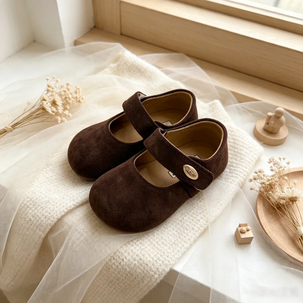 Mary Jane Schuhe aus Kunstwildleder für kleine Mädchen, einfarbig und mit Leopardenmuster, mit Klettverschluss, weiche, flache, lässige Kleiderschuhe – Detail 4