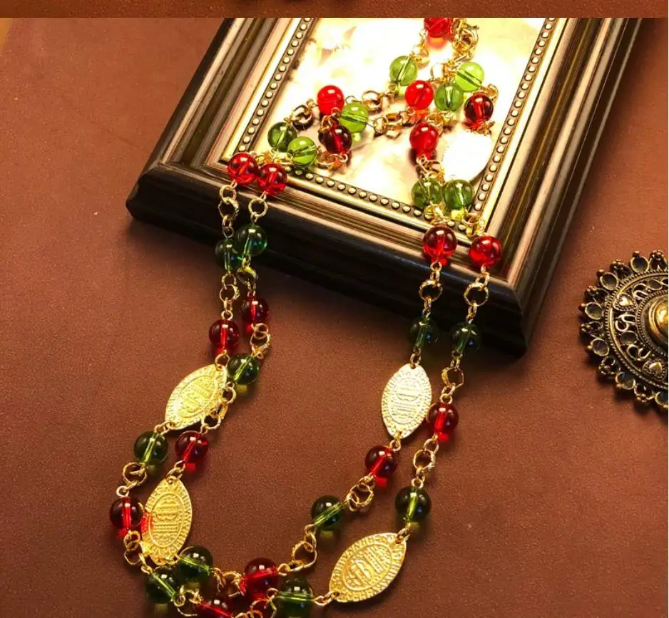 collier-de-perles-en-verre-rouge-et-vert-de-style-retro-long-polyvalent-exquis-bijoux-de-mode-collier-plaque-or-veritable