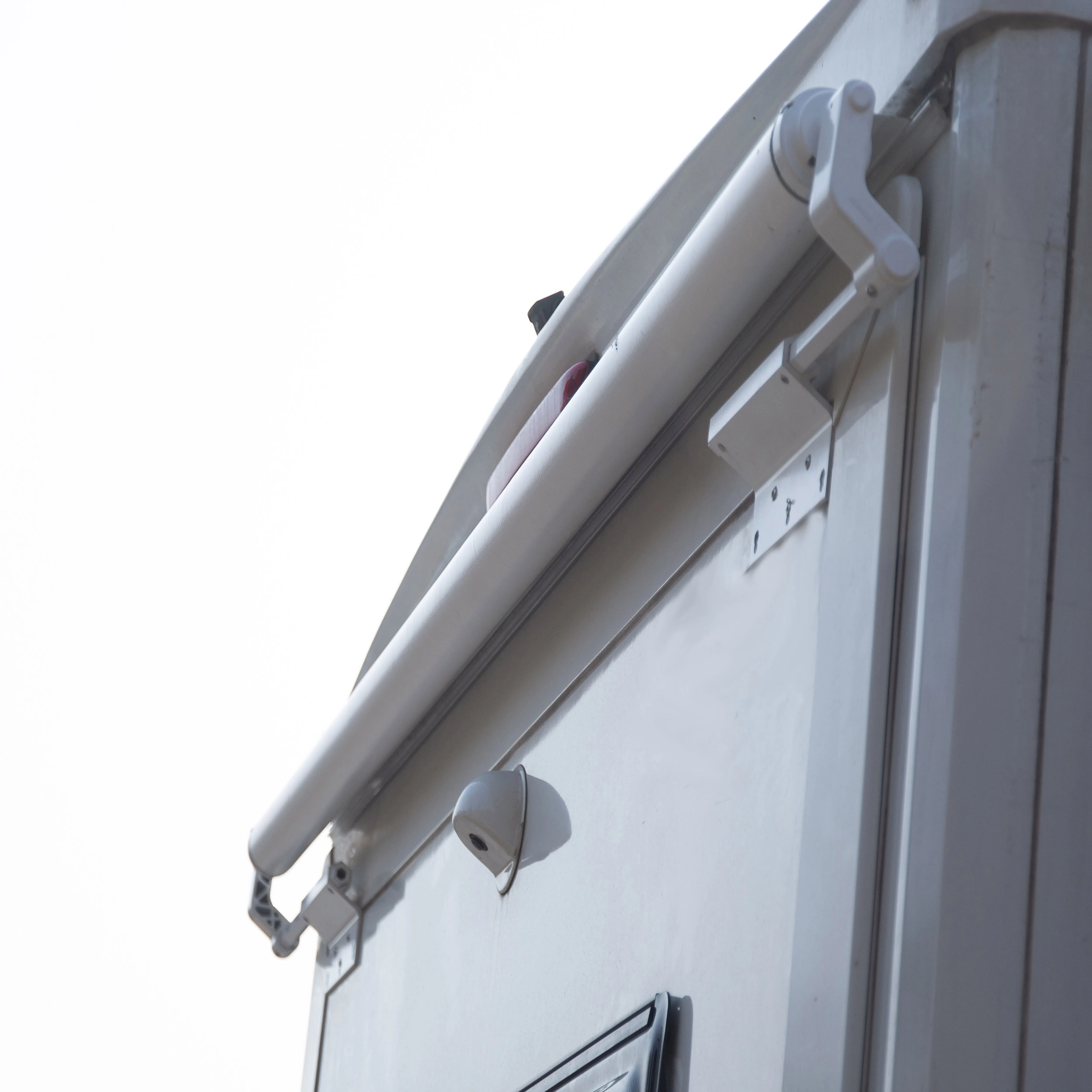

A6 Highest Power Output Out Topper Aluminium Caravan Awning,Custom Size