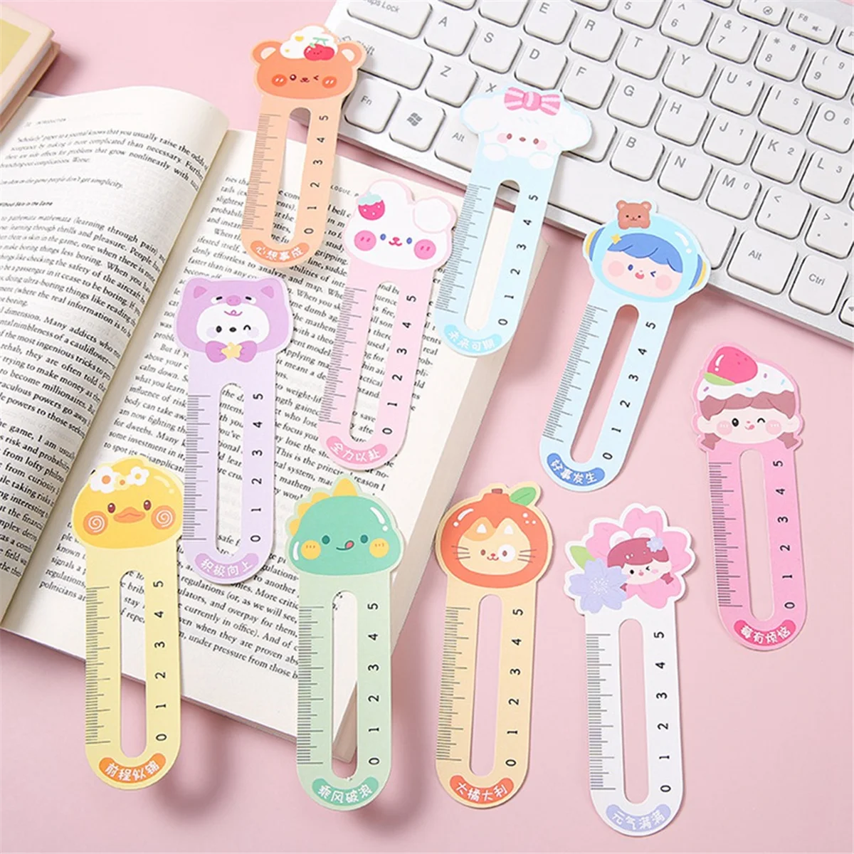 50 Pcs Kids' Animal-Themed Bookmarks - Cute, Durable, & Practical Reading Aids/Rulers