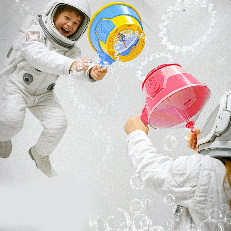 Nuovi giocattoli per macchine per bolle di vento per bambini Macchina per bolle interattiva per esterni Principio d'aria Bolla continua Nuovo esotico poroso