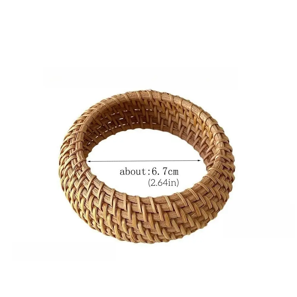 Semplice braccialetto intrecciato in rattan Bracciale vintage a forma di nido d'uccello in stile etnico Gioielli classici a mano Bracciale intrecciato bohémien per le vacanze