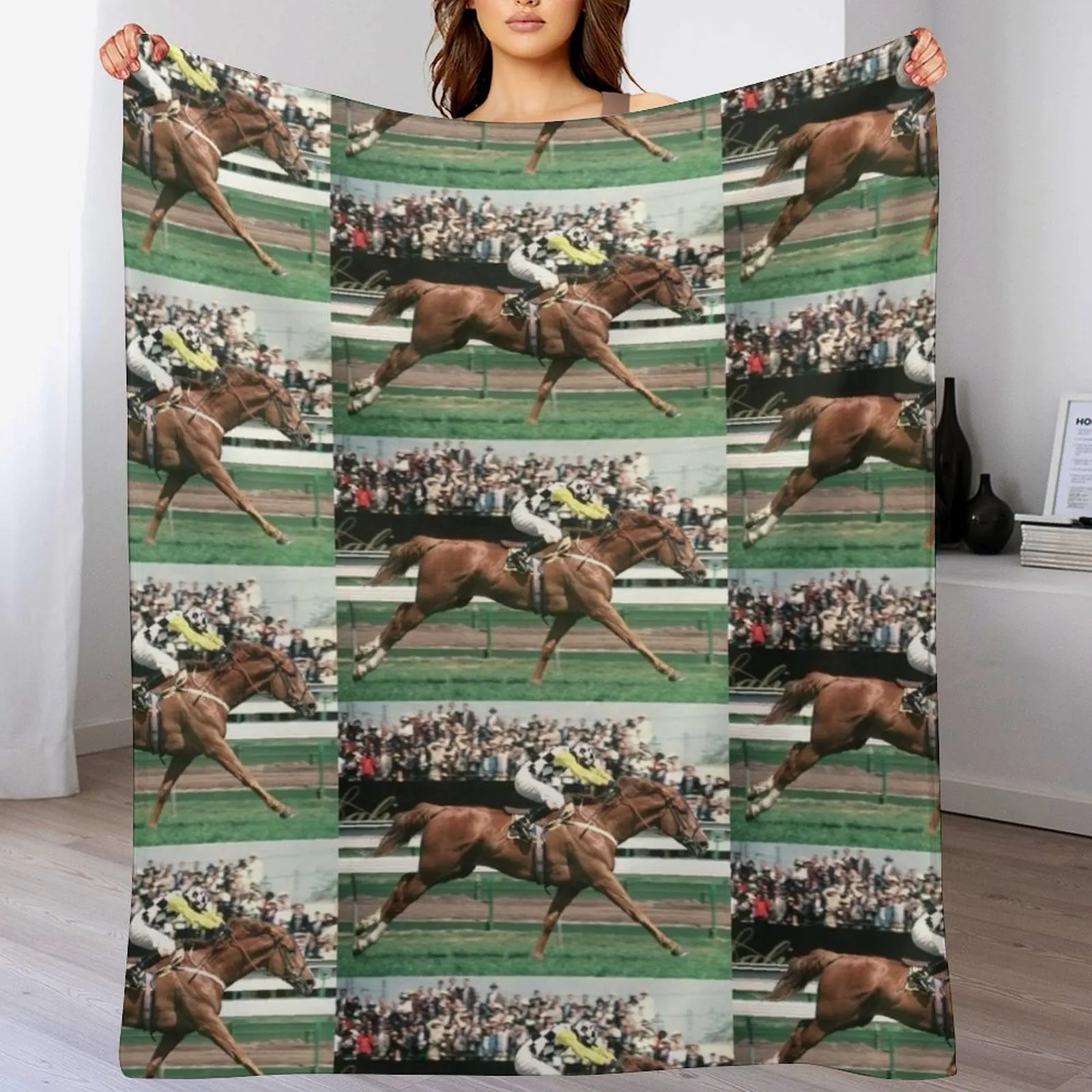 Saintly winning 1996 Melbourne Cup Throw Blanket Picnic manga Hair cosplay anime Blankets