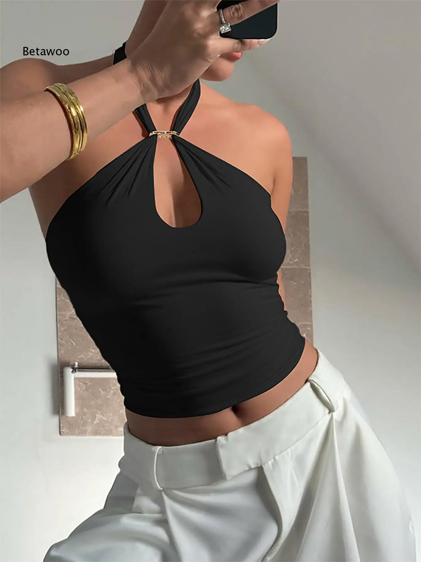 Women Y2K Sexy Sleeveless Tank Top Soft Stretch Fabric Halter Neck Gold Metal Ring Slim Fit Cropped Camisole Night Out Clubwear