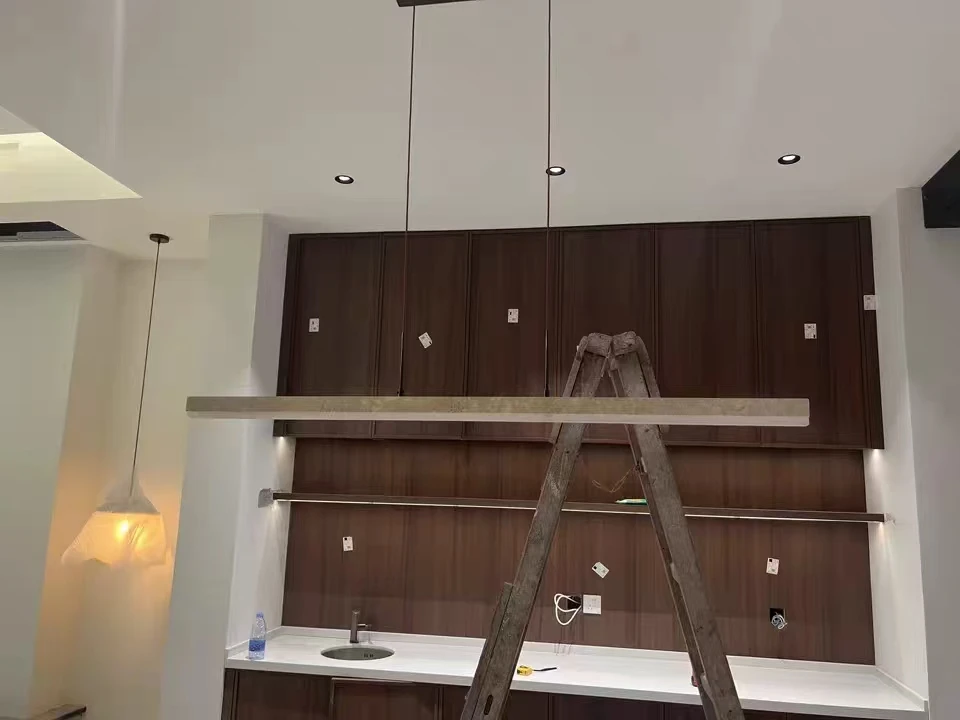 Linear Travertine Pendant Lamp