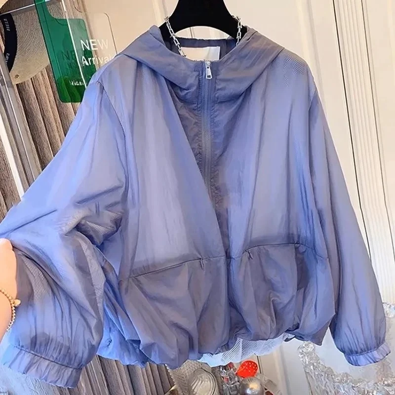2025 New Women Plus Size Loose Suncreen Slim Hooded Short Sun Protection Clothes Women Lightweight Trench Coat Women Windbreaker