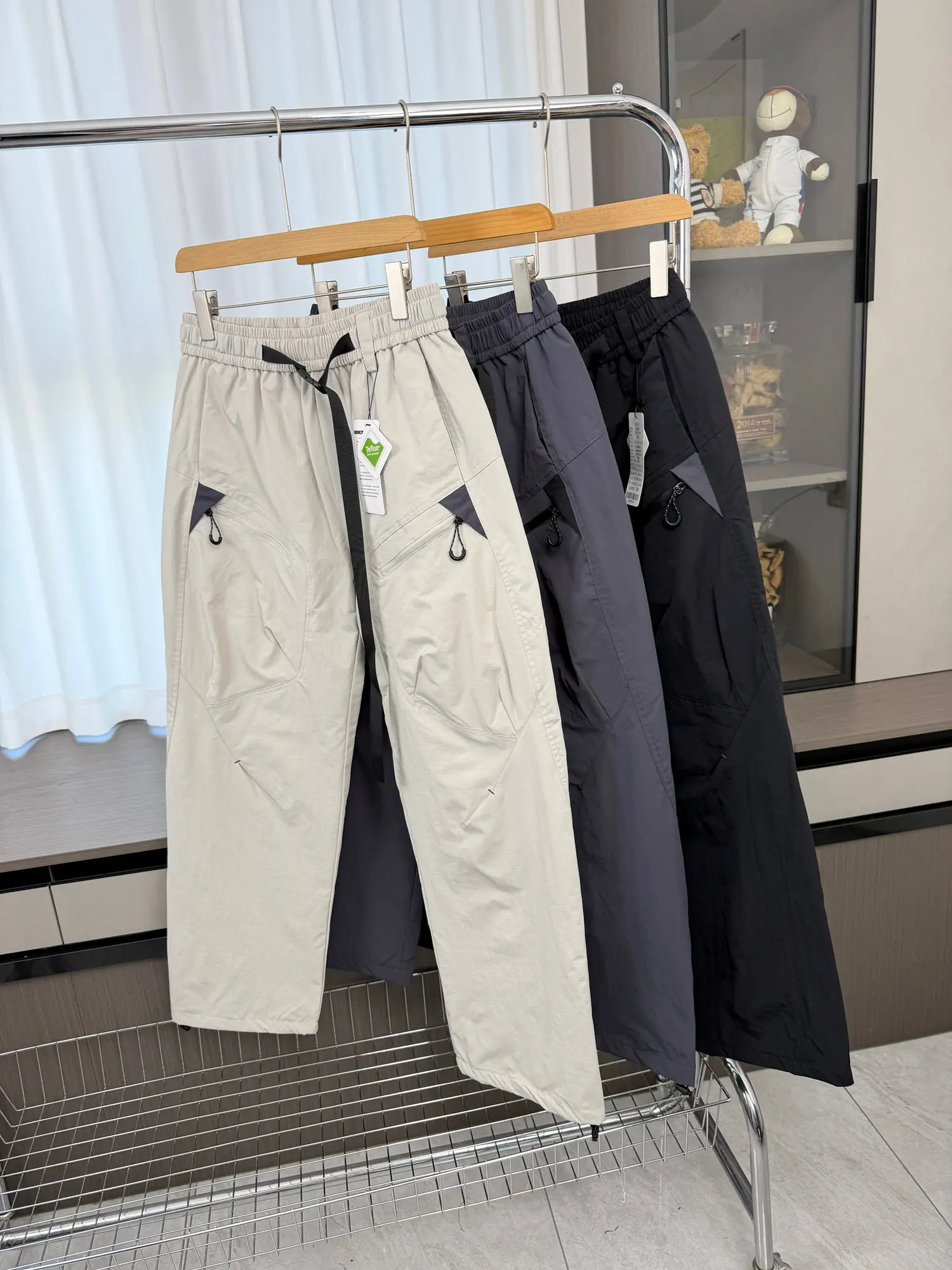 Padded duck down pants! Outdoor Casual Pants Unisex Warm Winter Windproof Waterproof Loose Casual padding Down Pants
