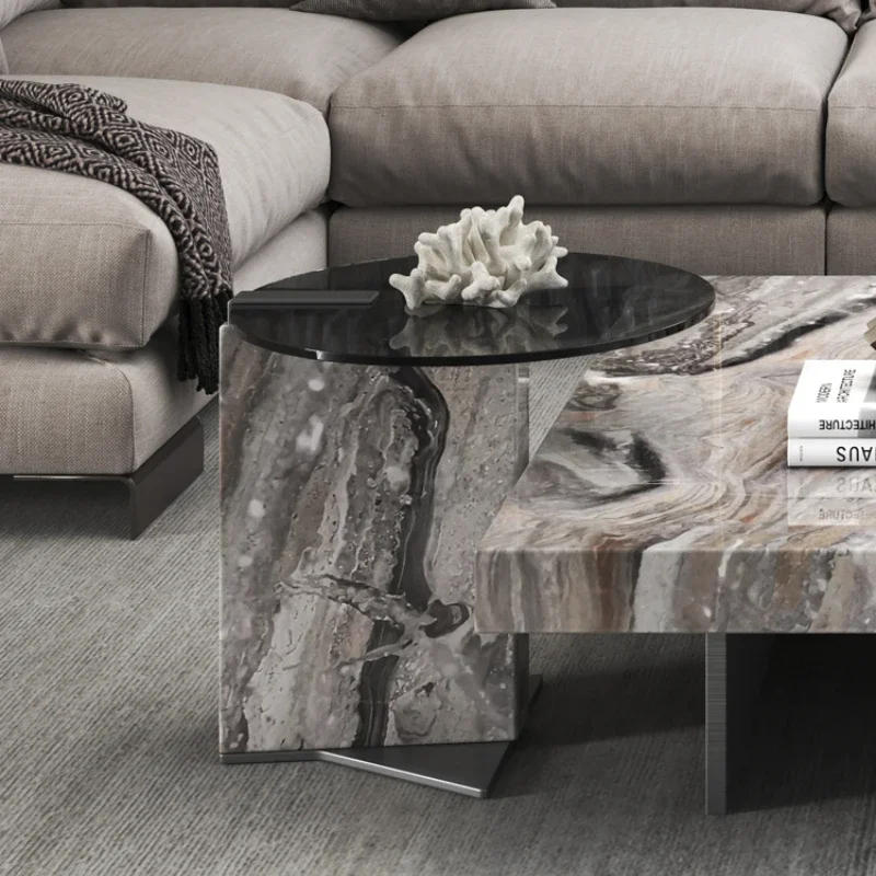 

Интернет-знаменитости, свет, роскошный современный простой домашний гостиной, элитный роскошный каменный диван, угловой столик