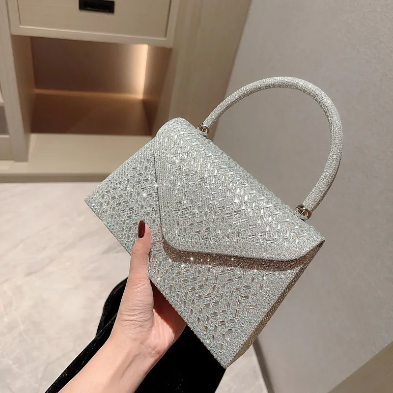 New Fashion Elegant Women Pleated Envelope Evening Handbag Luxury Crystal Diamond Party Wedding Purse Chain Shoulder Clutch Bags