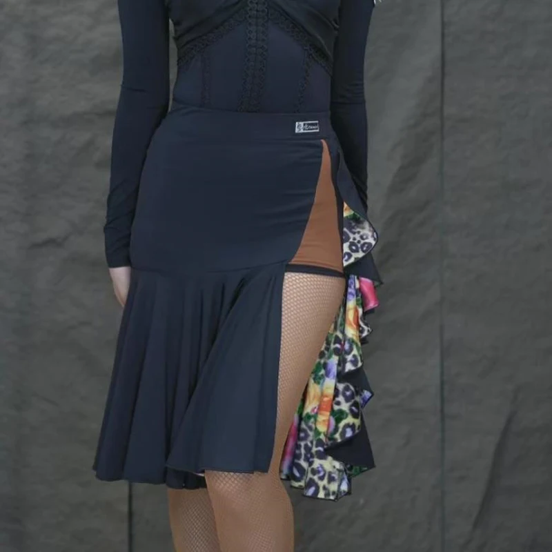 

2024 Юбки для латинских танцев для женщин, сексуальные юбки с разрезом, чача, румба, танго, одежда для взрослых и женщин, современная одежда для латинских танцев