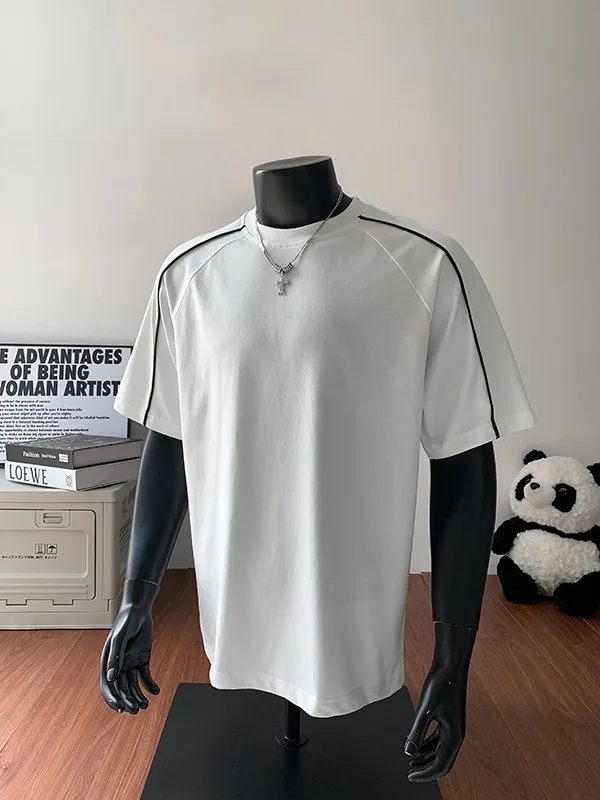 

White Loose oulder Sve T-irt Men's Summer 2025 American Retro Striped Patchwork ort Sve Versatile Basic irt