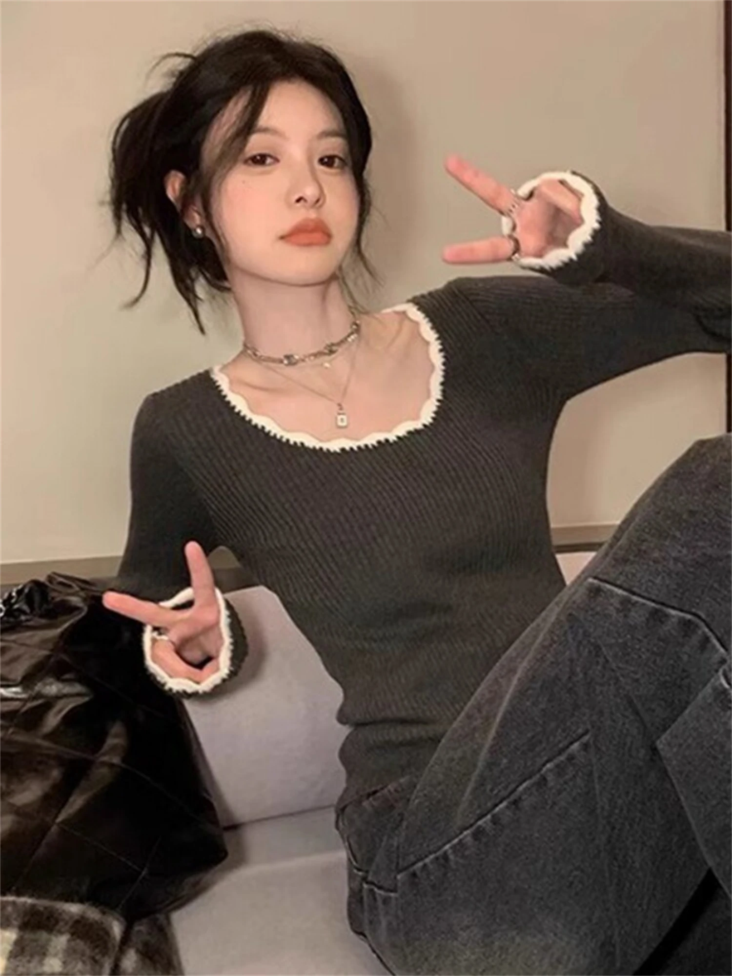 Y2K Ribbed Knit Top White Scalloped Trim Square Neck Long Sleeve Slim Grunge Streetwear Ladies Fashion Pullover
