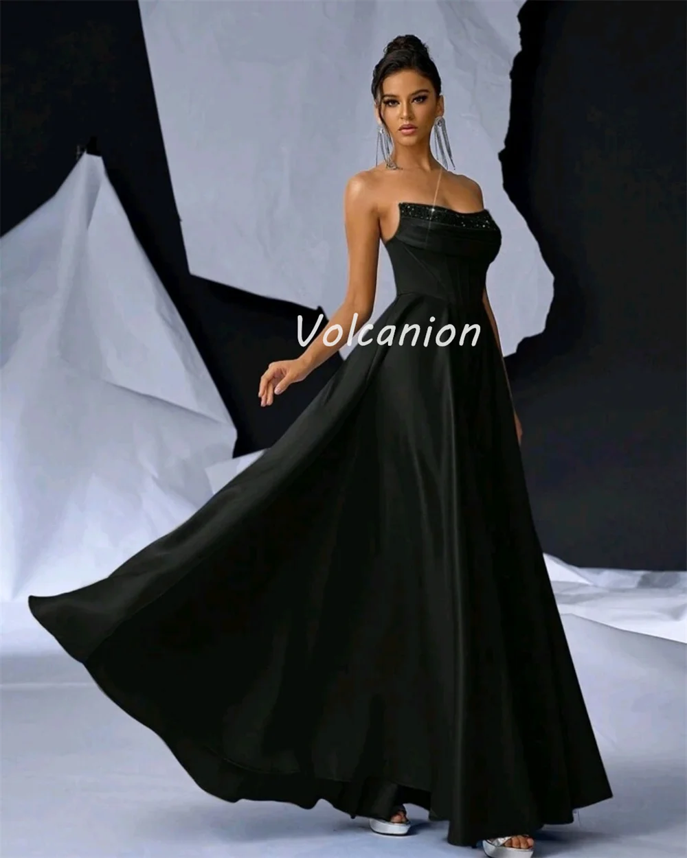 Customized High Quality Exquisite Charmeuse Sequined Pleat A-line Strapless Long Dresses Bespoke Occasion Dresses Fashion Sexy