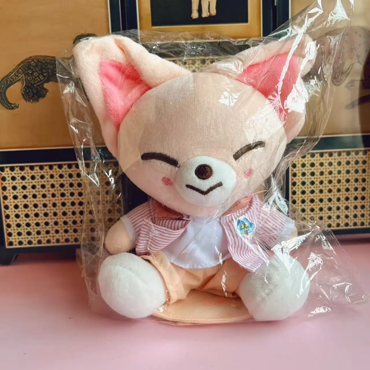 

2026 SKZOO's Latest Joint-venture Plush Doll. The Celebrity-similar Version Is An Ideal Gift for Friends As A Holiday Present.