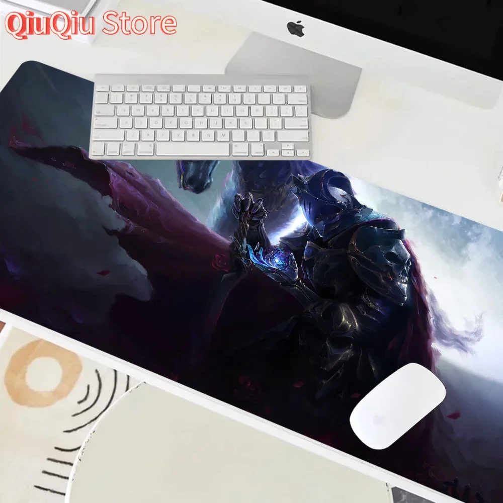 

Rose Knight Mousepad Mouse Mat Desk Mat With Pad Gaming Accessories Prime Gaming XXL Keyboard Pad Padding Mat